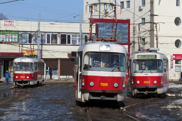 1 трамвай в Харькове
