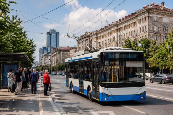 Тролейбус 1 Дніпро — маршрут, зупинки та рух містом
