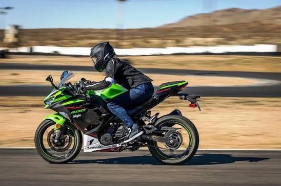 Kawasaki Ninja 400